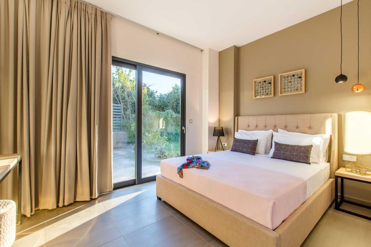 Villa Vega I "Heated" Pool, Next To Nature! Chrissi Akti Chania Exterior foto