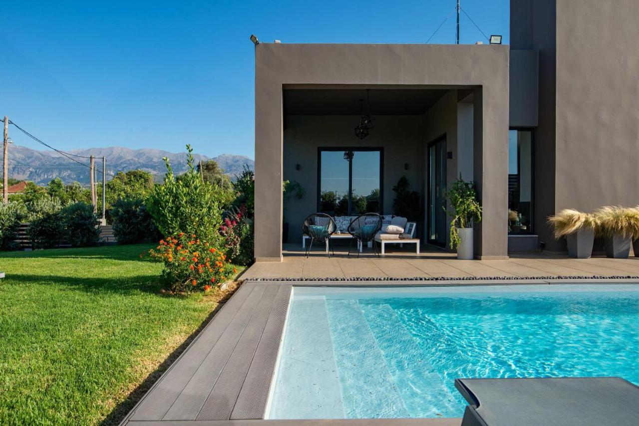 Villa Vega I "Heated" Pool, Next To Nature! Chrissi Akti Chania Exterior foto