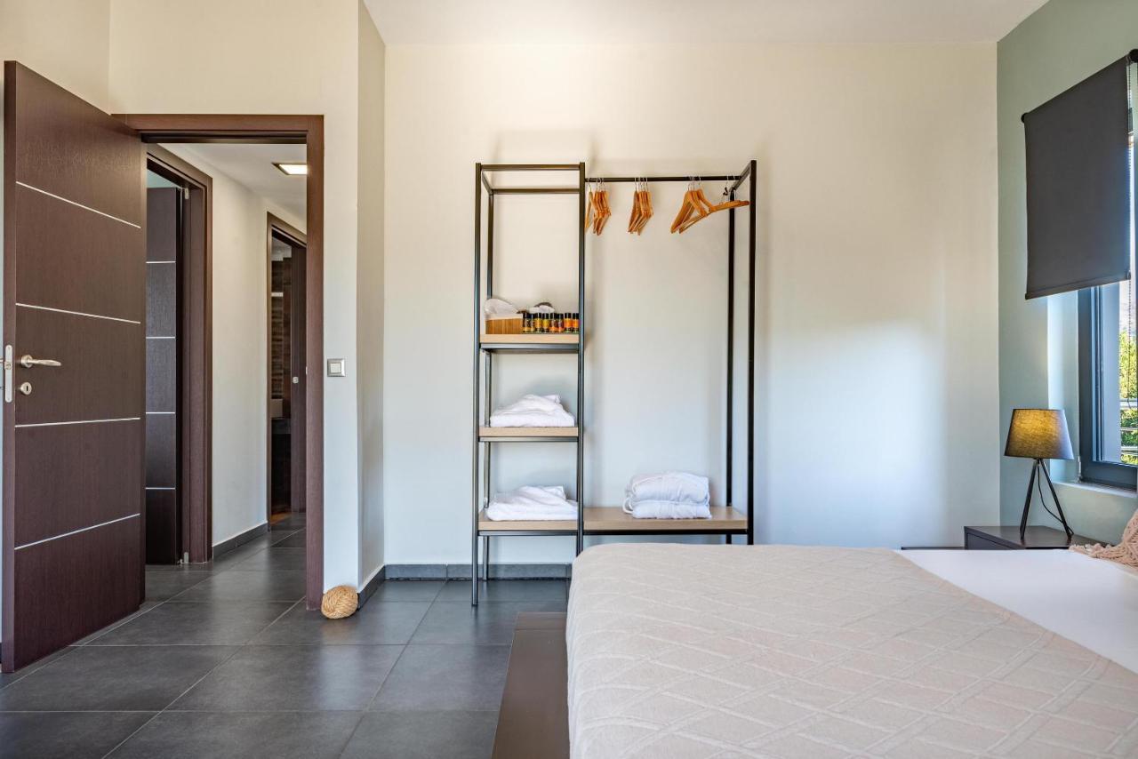 Villa Vega I "Heated" Pool, Next To Nature! Chrissi Akti Chania Exterior foto