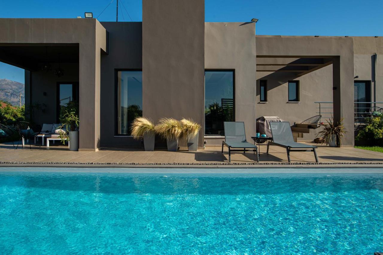 Villa Vega I "Heated" Pool, Next To Nature! Chrissi Akti Chania Exterior foto